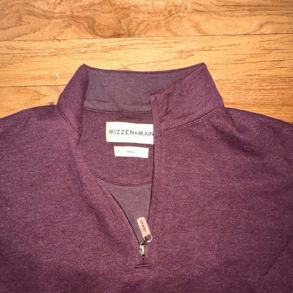 Mizzen & Main Quarter Zip - Picture 2 of 2
